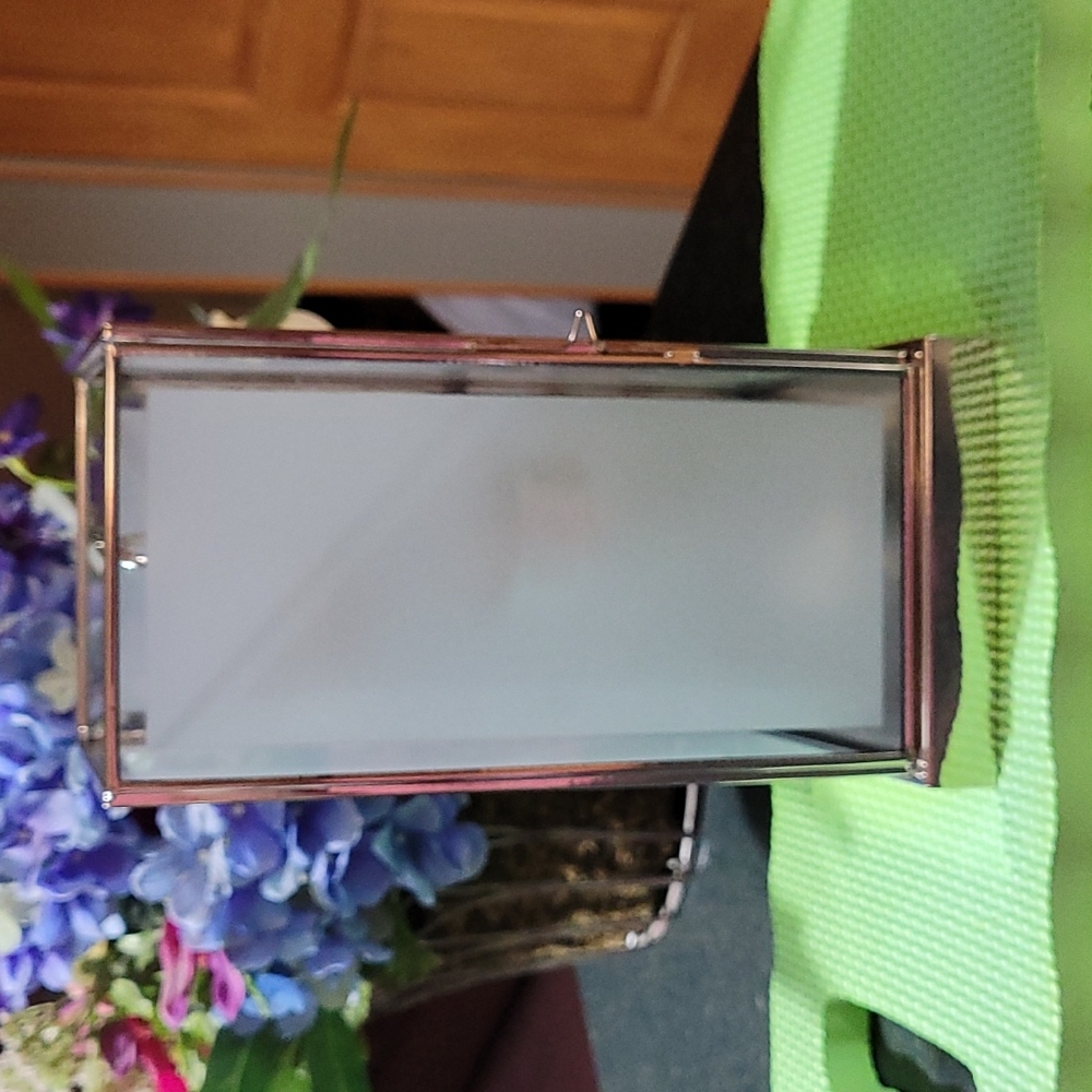 Kohl's Frosted Candle Holder